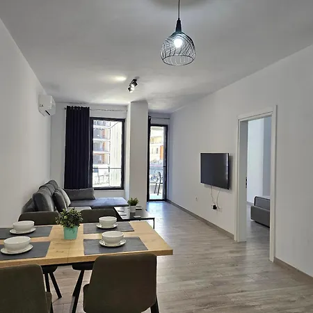Joanne Apartment